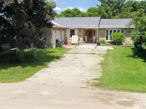 525 Main St W, Minto, ON N0G 2P0