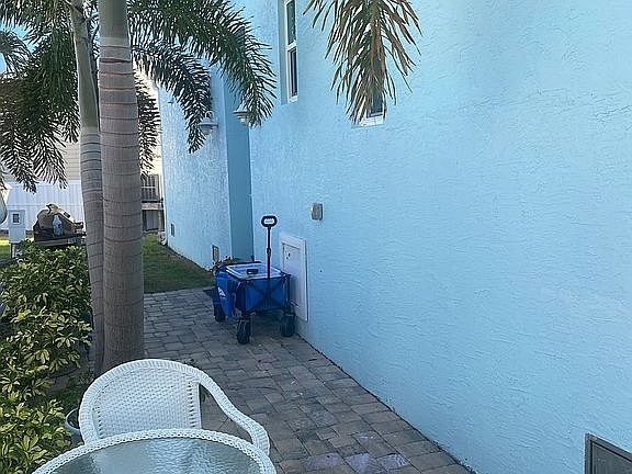 5th image of 1308 Nettles Blvd