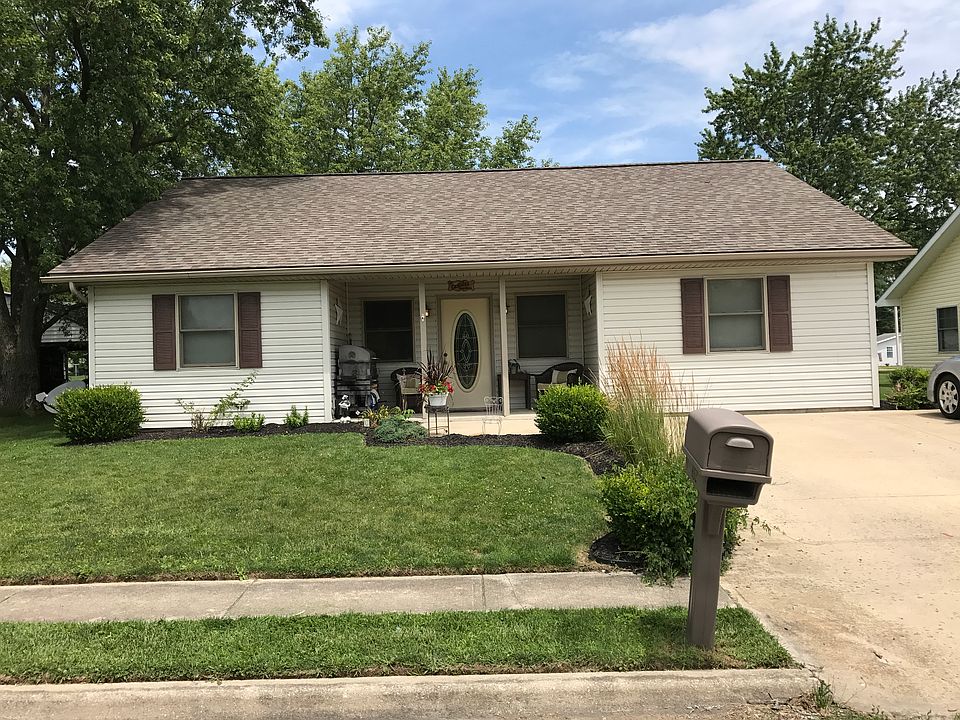 1st image of 654 E Floral Ave