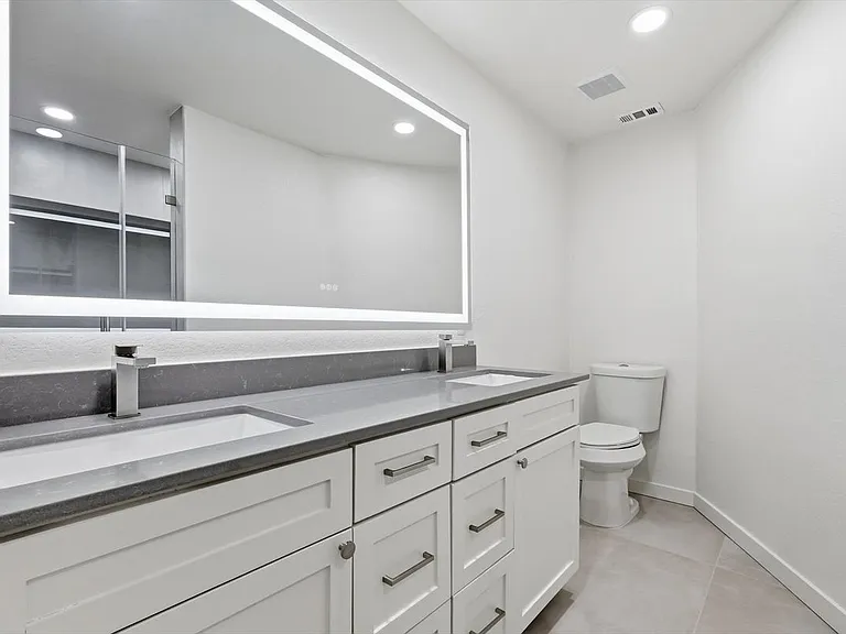 4816 Amesbury Dr #128 — Photo 5