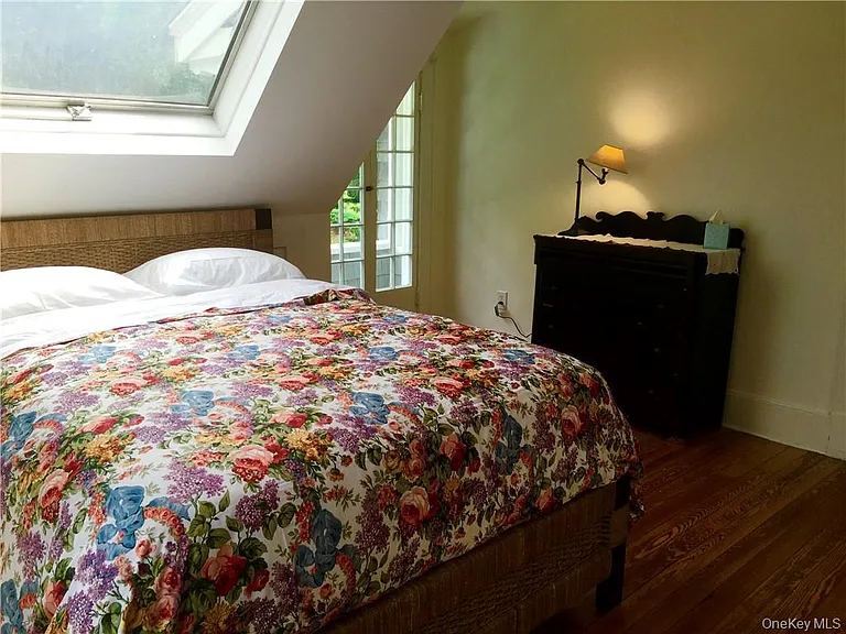 95 Rockland Rd — Photo 15
