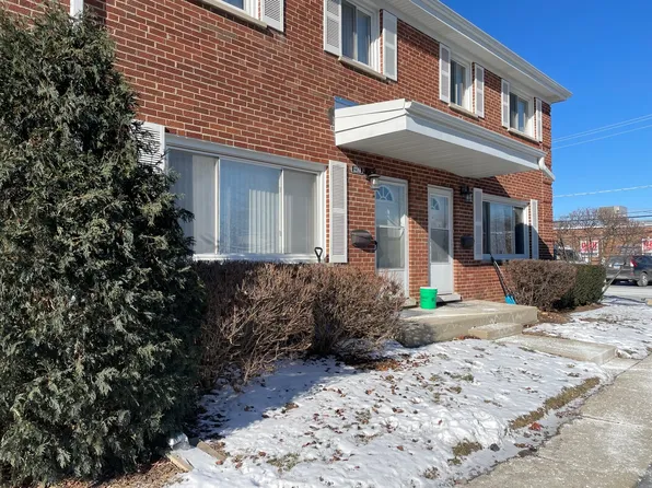 1236 N Boxwood Dr #B, Mount Prospect, IL 60056