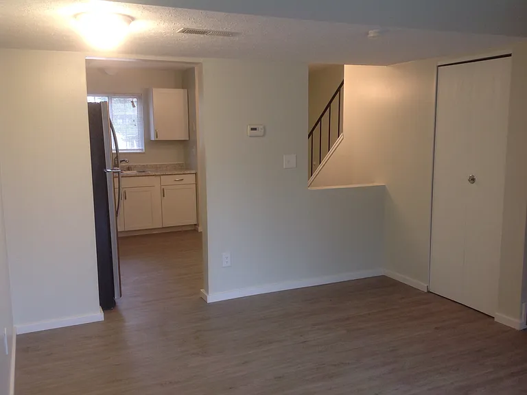 987 Wadsworth Rd — Photo 13