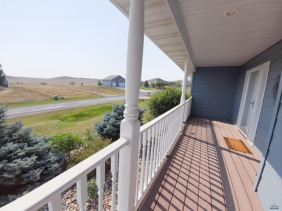 3rd image of 2702 Wildhorse Dr