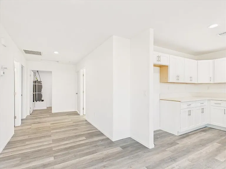 1881 E Big Horn St #B — Photo 11
