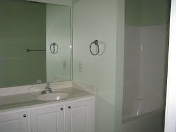 4th image of 318 Green Meadow Dr #D