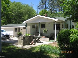 9153 E 8th St, Reed City, MI 49677