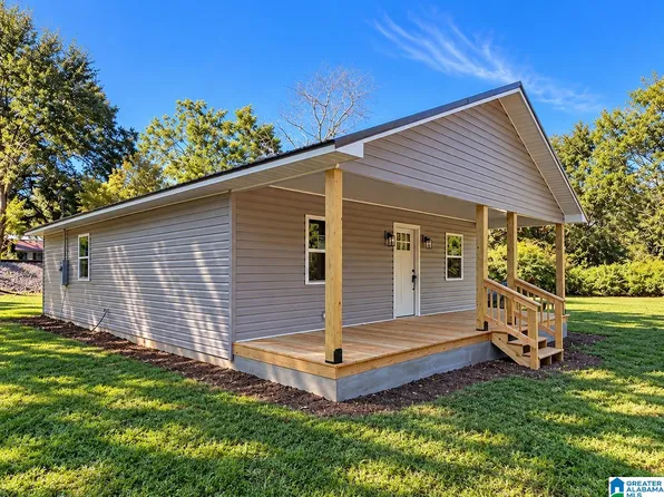 4759 Eulaton Rd, Anniston, AL 36201