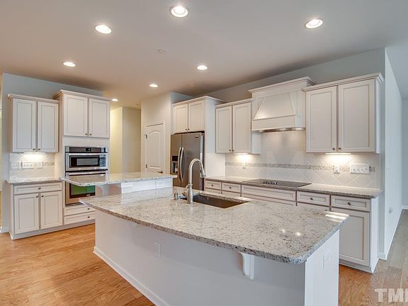 5th image of 1144 Gaston Manor Dr