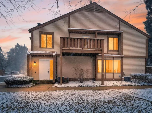 4870 Foxfire Trl, Portage, MI 49024