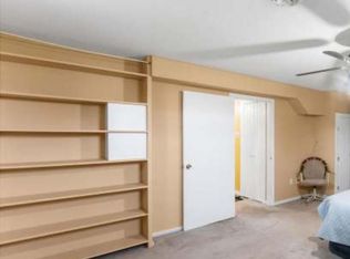 (Undisclosed Address), Gainesville, VA 20155