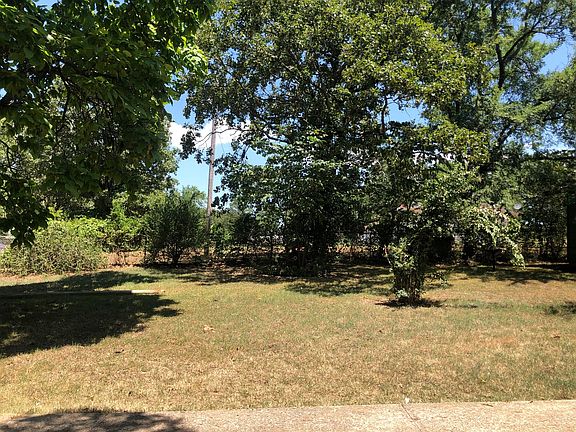 2nd image of 665 Ammons St