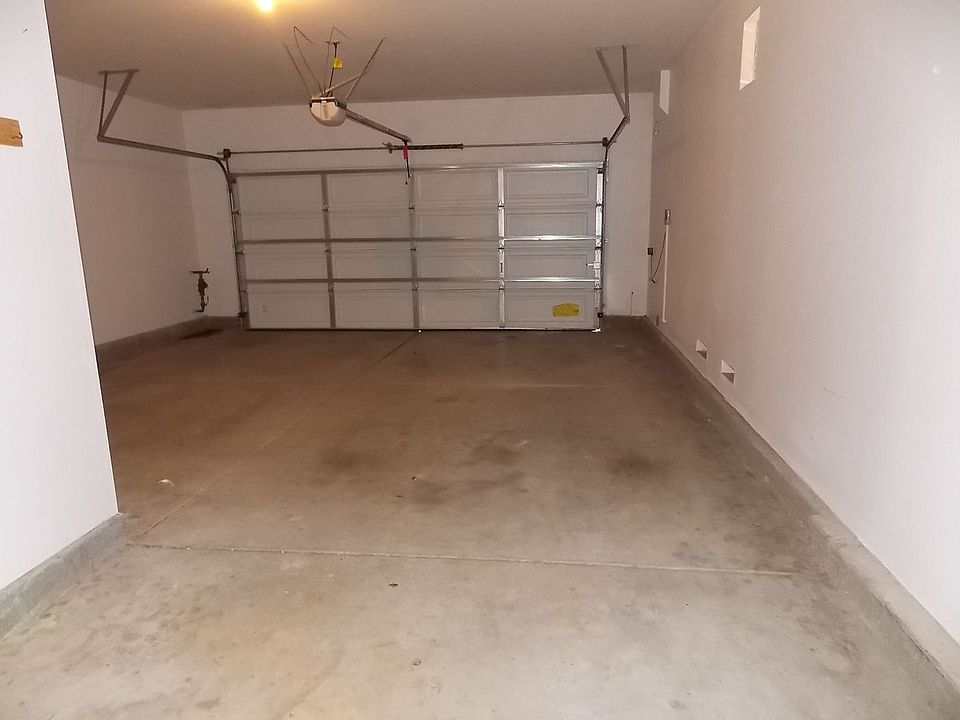 1st image of 1599 Alberhill St