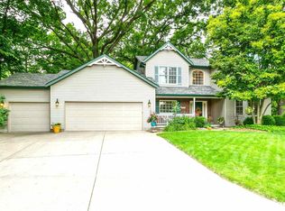 2729 8th Street Ct, Moline, IL 61265