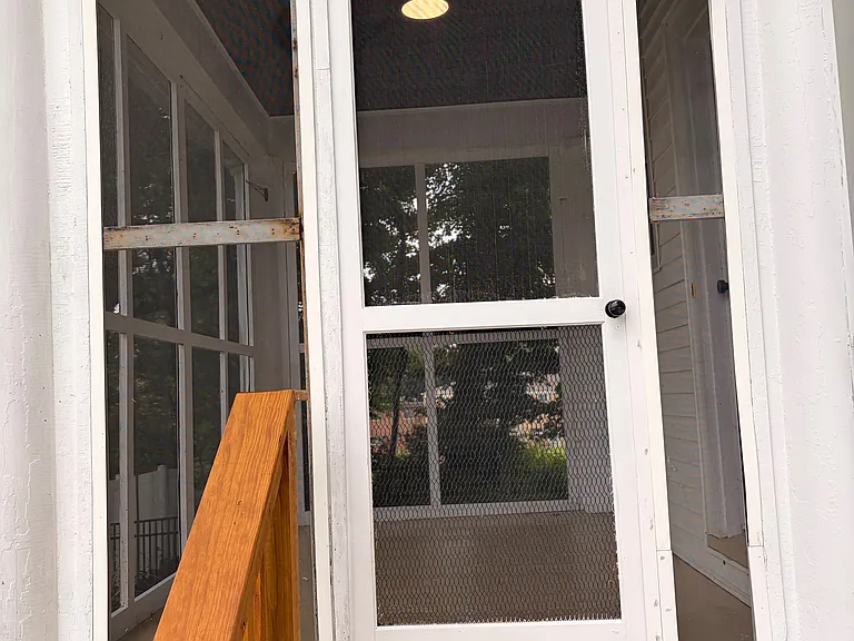5622 Whitney Pl — Photo 10