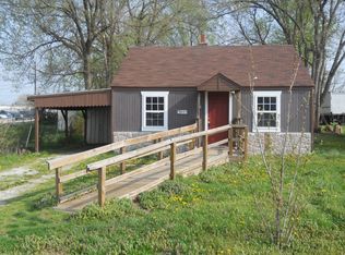 3041 W Water St, Springfield, MO 65802