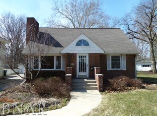 717 N School St, Normal, IL 61761