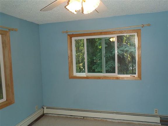 5th image of 3294 Judy Ln