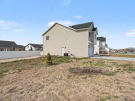 5th image of 1821 N 300 W