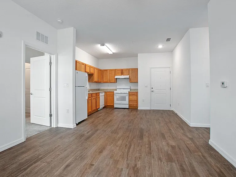 Palos Verde 55+ Senior Community — Photo 9