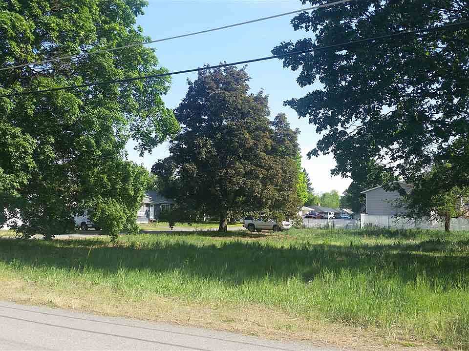 2nd image of 7120 E Euclid Ave