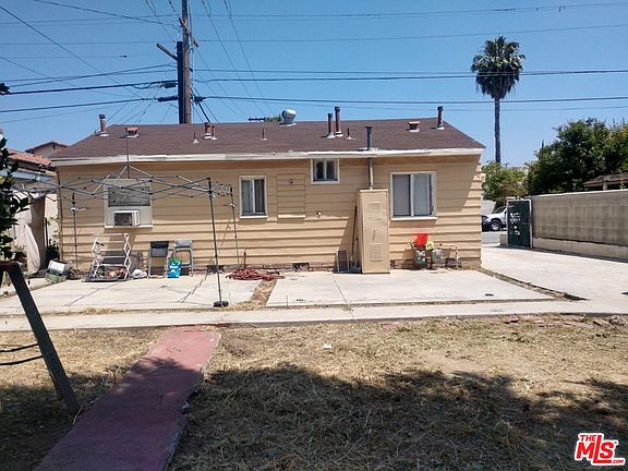 2nd image of 824 E Palmer Ave