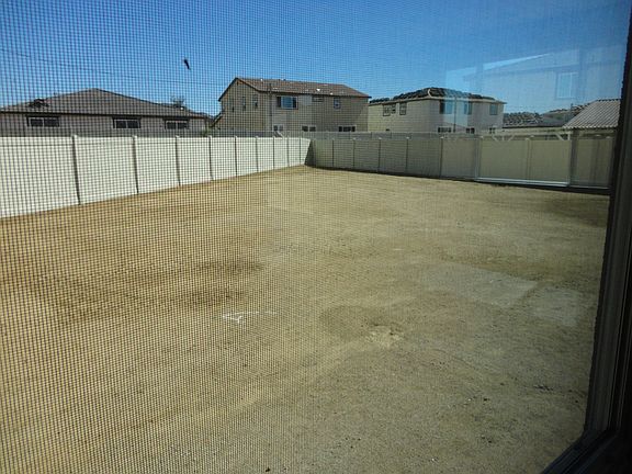 3rd image of 867 Santona Ct