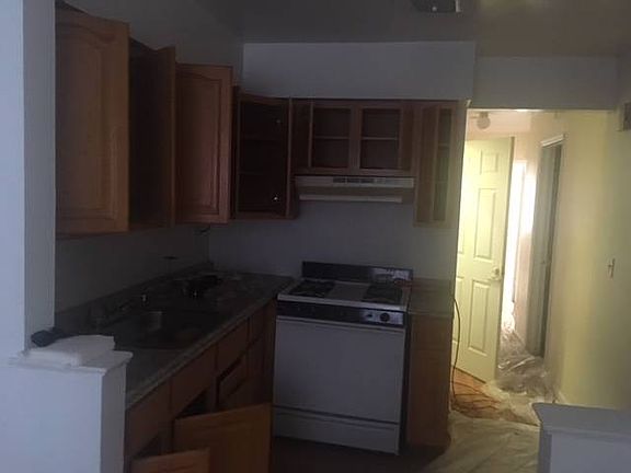 4th image of 756 E 231st St #2