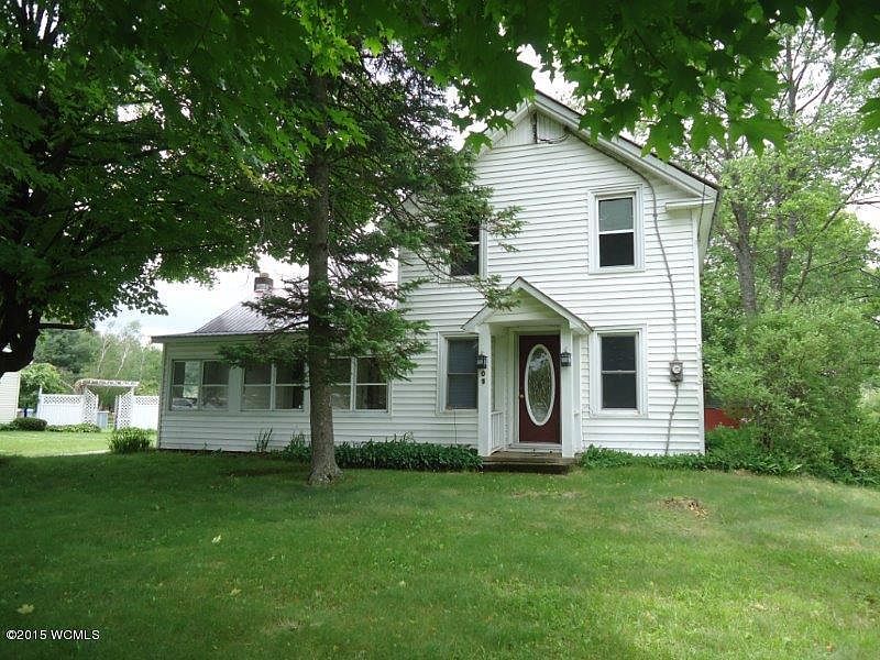1st image of 605 Lake Ave