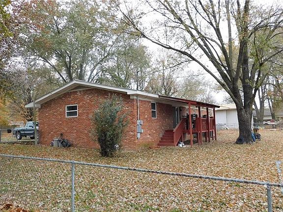 2nd image of 132 Western Heights Cir