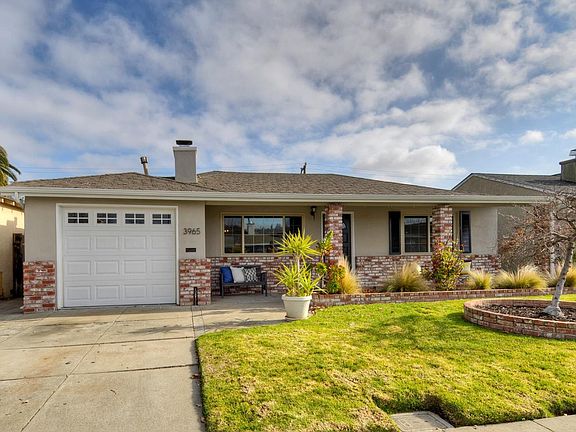 2nd image of 3965 Branson Dr