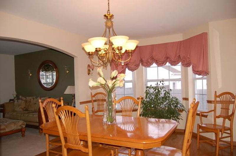 3rd image of 8 SANDPIPER Lane