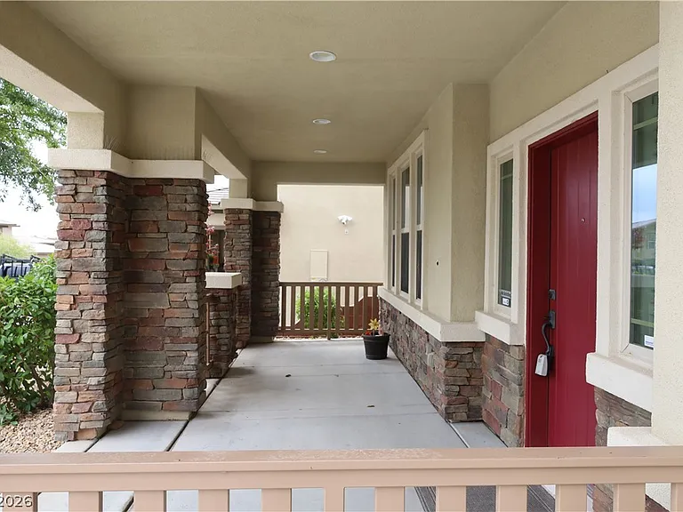 5469 Atrium Woods Ln — Photo 2