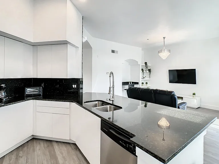 7260 Westpointe Blvd #1135 — Photo 6