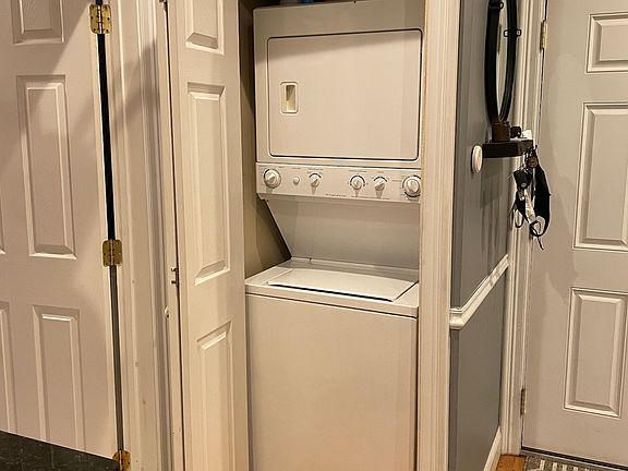 In unit washer and dryer