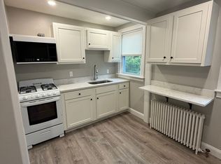 16 Magnolia Ave, Gloucester, MA 01930