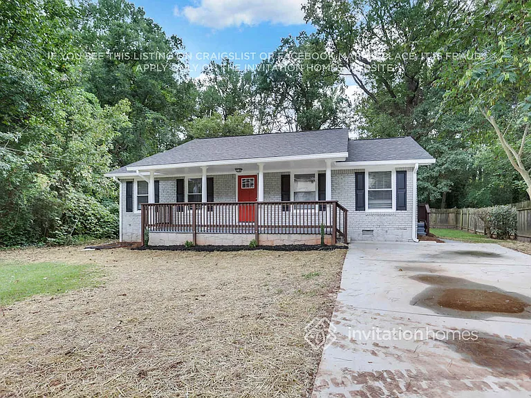 3459 Brookfield Ln — Photo 2