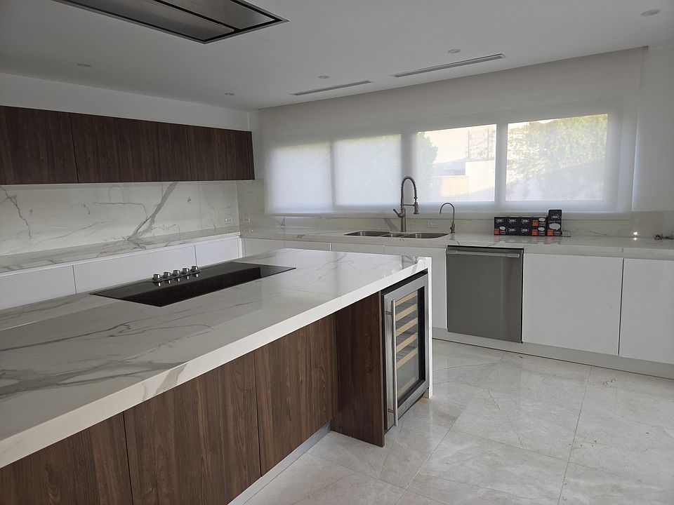 1st image of 5 Estancias De Torrimar #55