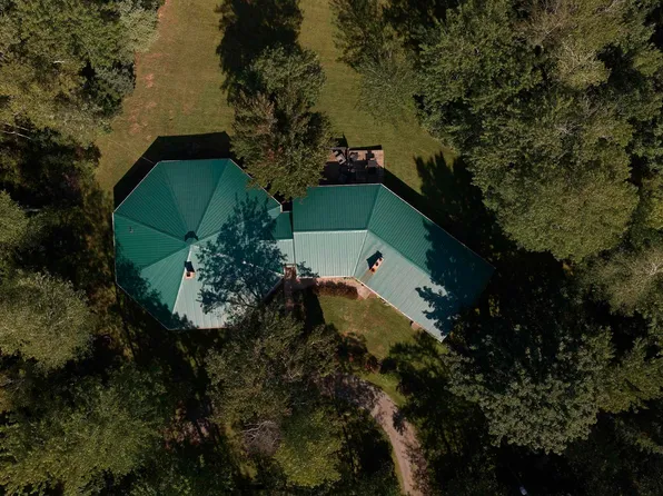 284 Enfield Rd, Enfield, NS B2T 1H5