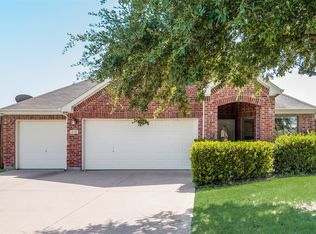 218 Amherst Dr, Forney, TX 75126