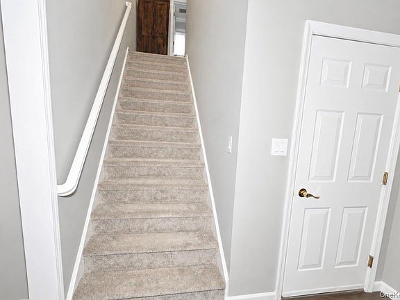 4th image of 525 S Greene Avenue