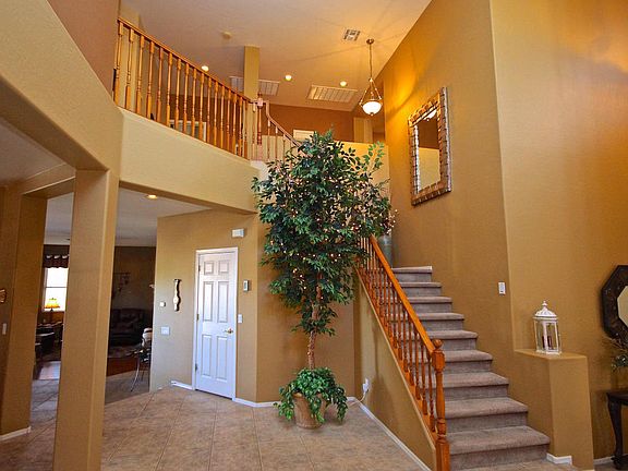 5th image of 1135 N Balboa Dr