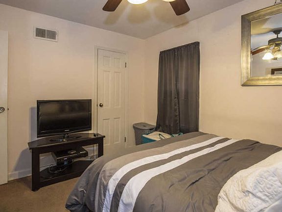 4th image of 2701 N Avondale Blvd #2703
