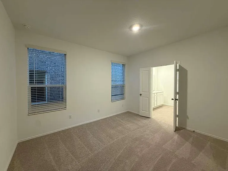 17704 Sage Thrasher Dr — Photo 9