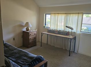 1 Nuthatch Way, Avon, CT 06001