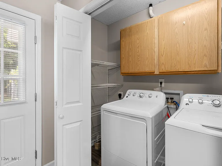 2065 Brandymill Ln — Photo 8