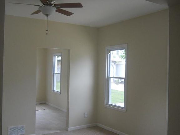3rd image of 264 S Franklin St