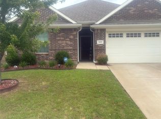 2605 Centurion Rd, Glenn Heights, TX 75154