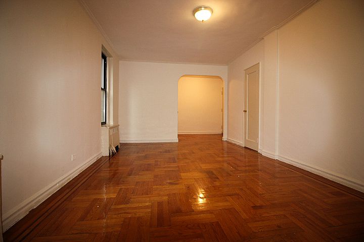 2nd image of 1185 Morris Ave APT 5H