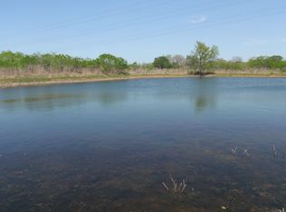 893 Patterson Rd UNIT B, Flatonia, TX 78941